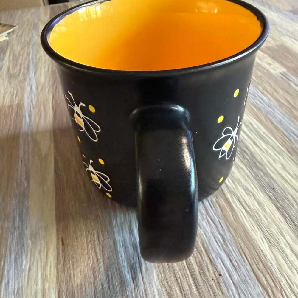 Dinnerware - Picture 2 of 7